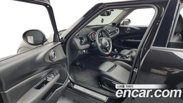 Mini Clubman 2021 — фото 10