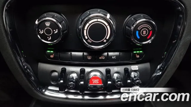 Mini Clubman 2021 — фото 16