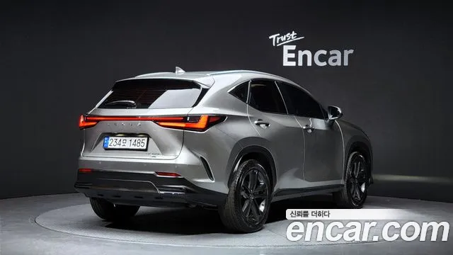 Lexus NX 2025 — фото 2