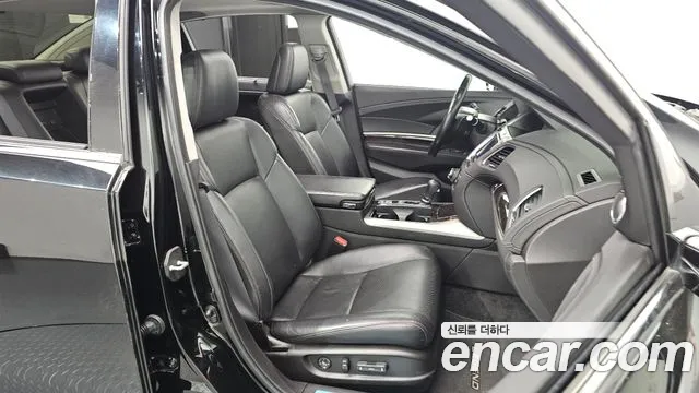 Honda Legend 2016 — фото 10