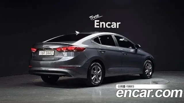 Hyundai AVANTE 2016 — фото 2