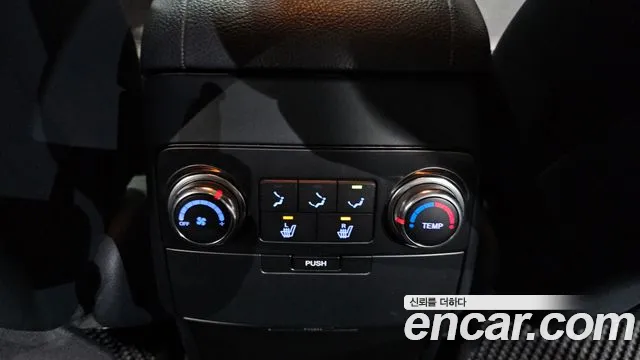 Hyundai Veracruz 2015 — фото 18