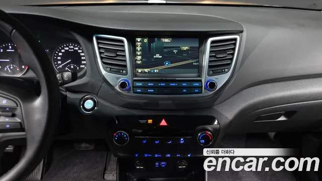 Hyundai Tucson 2018 — фото 15