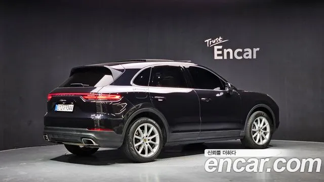 Porsche Cayenne 2019 — фото 2