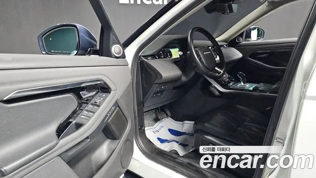 Land Rover Range Rover Evoque 2020 — фото 10