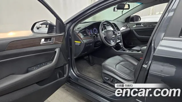Hyundai Sonata 2018 — фото 10
