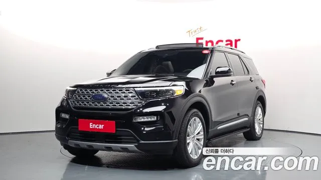 Ford Explorer 2021 — фото 1