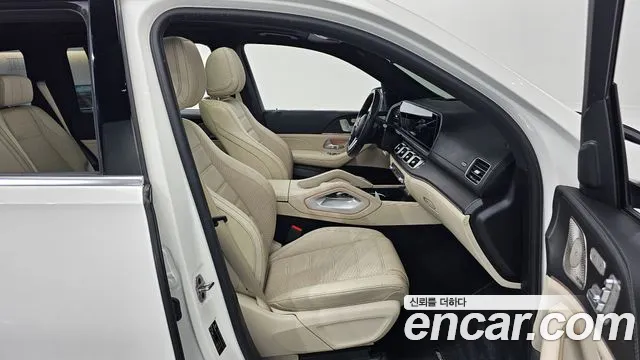 Mercedes-Benz GLS-Class 2022 — фото 10