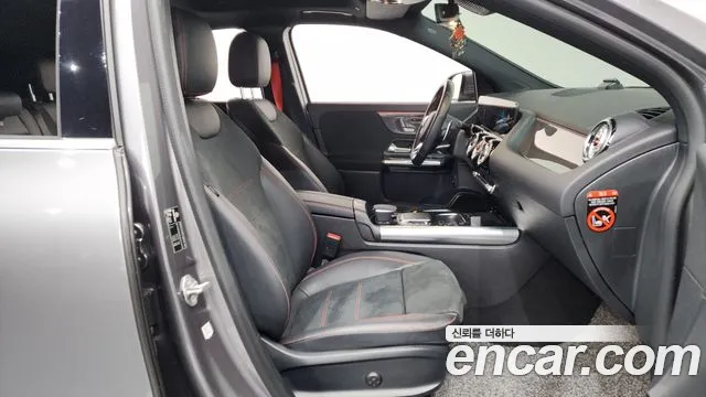 Mercedes-Benz GLA-Class 2022 — фото 11