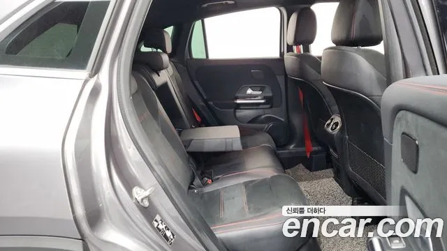 Mercedes-Benz GLA-Class 2022 — фото 12