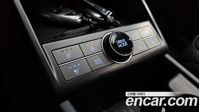 Hyundai Kona 2023 — фото 15