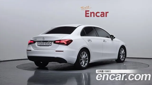 Mercedes-Benz A-Class 2020 — фото 2
