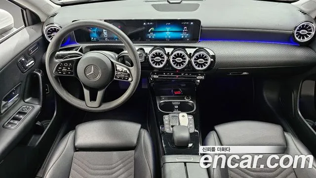 Mercedes-Benz A-Class 2020 — фото 7