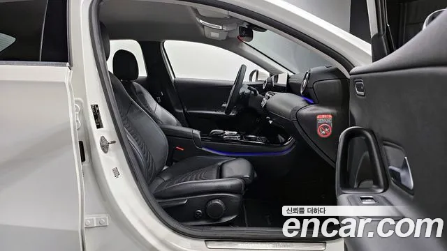 Mercedes-Benz A-Class 2020 — фото 11