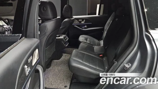 Mercedes-Benz GLS-Class 2022 — фото 12