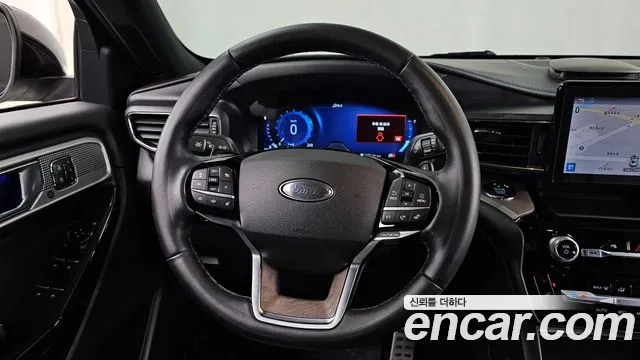 Ford Explorer 2021 — фото 13