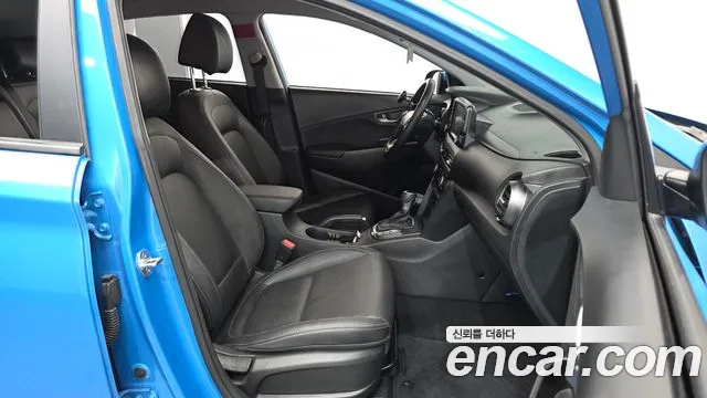 Hyundai Kona 2018 — фото 11