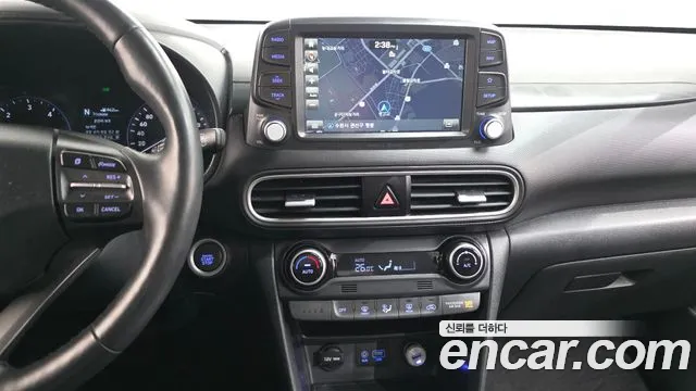 Hyundai Kona 2018 — фото 16