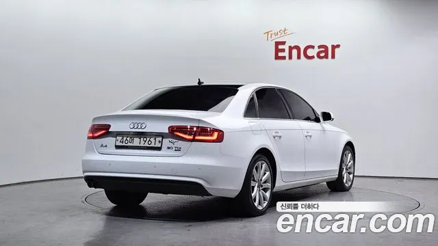 Audi A4 2015 — фото 2