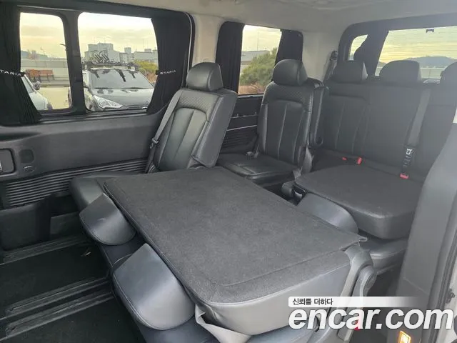 Hyundai Staria 2023 — фото 19