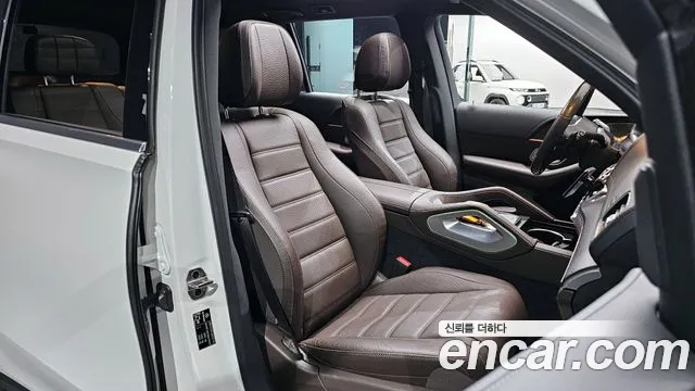 Mercedes-Benz GLS-Class 2022 — фото 10