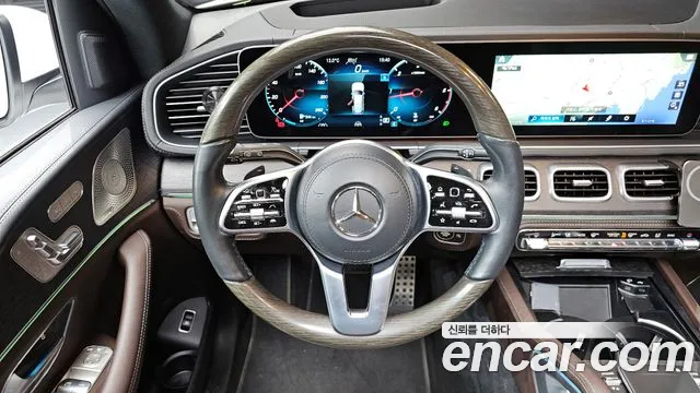 Mercedes-Benz GLS-Class 2022 — фото 13