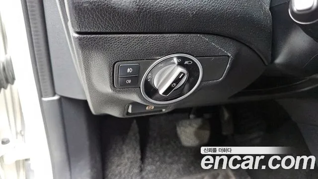 Mercedes-Benz GLA-Class 2018 — фото 18