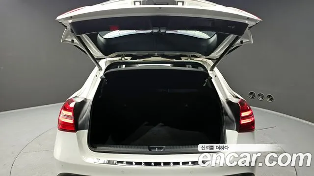 Mercedes-Benz GLA-Class 2018 — фото 20