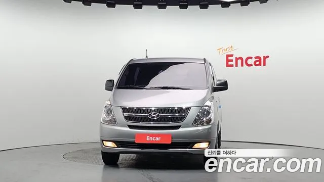 Hyundai Starex 2014 — фото 3