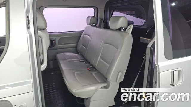 Hyundai Starex 2014 — фото 12