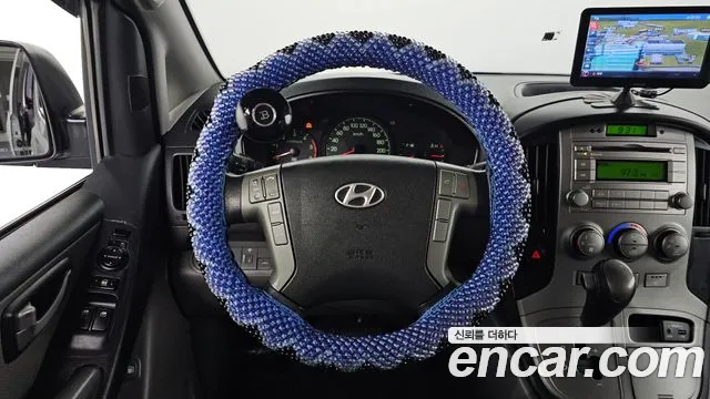 Hyundai Starex 2014 — фото 13