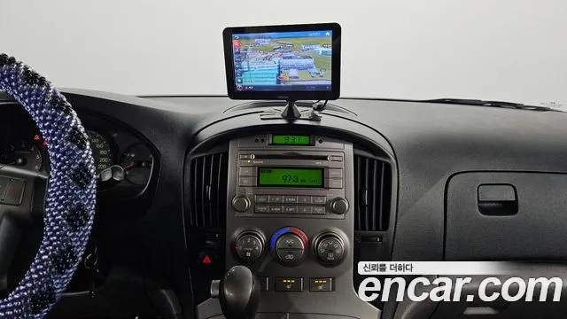 Hyundai Starex 2014 — фото 14