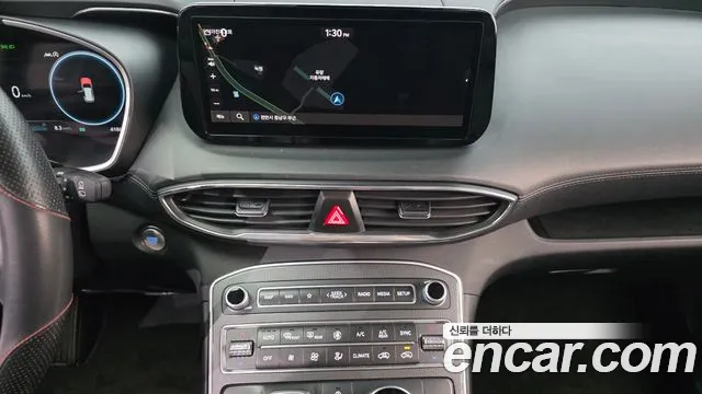 Hyundai Santafe 2023 — фото 13
