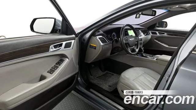 Hyundai Genesis 2015 — фото 10