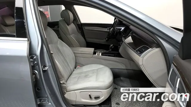 Hyundai Genesis 2015 — фото 11