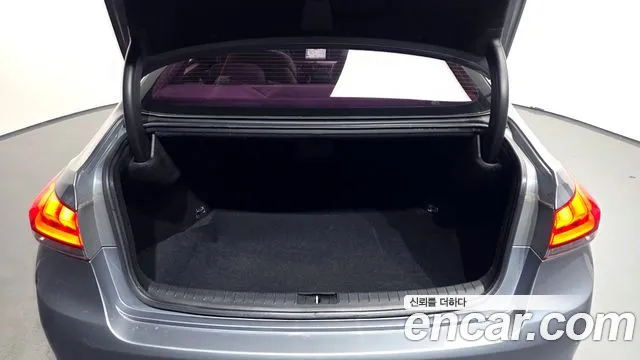 Hyundai Genesis 2015 — фото 20
