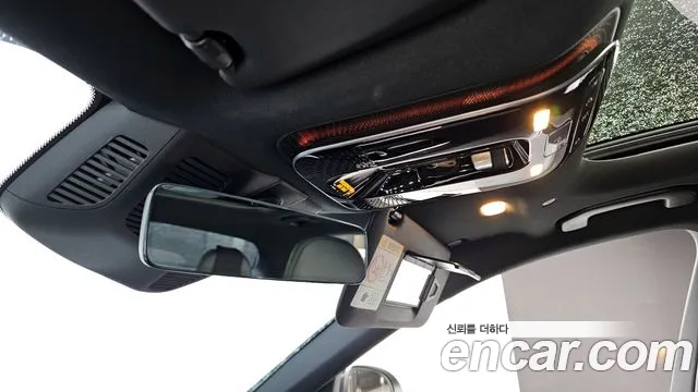 Mercedes-Benz C-Class 2023 — фото 17