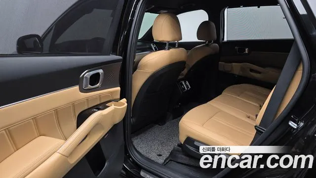Kia Sorento 2021 — фото 10