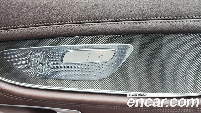 Mercedes-Benz CLS-Class 2019 — фото 19