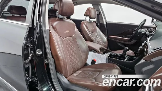Hyundai Aslan 2016 — фото 10