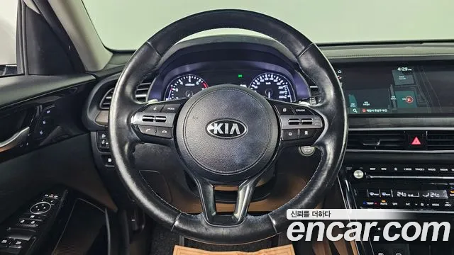 Kia K7 2020 — фото 15