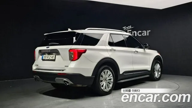 Ford Explorer 2020 — фото 2