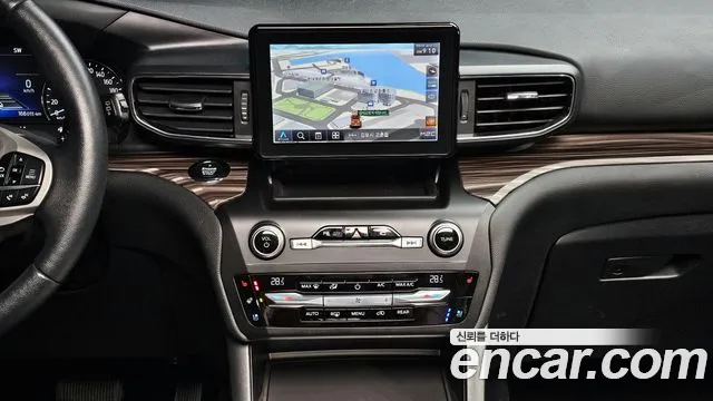 Ford Explorer 2020 — фото 14
