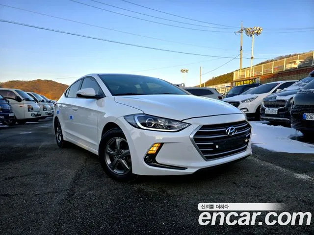 Hyundai AVANTE 2016 — фото 3