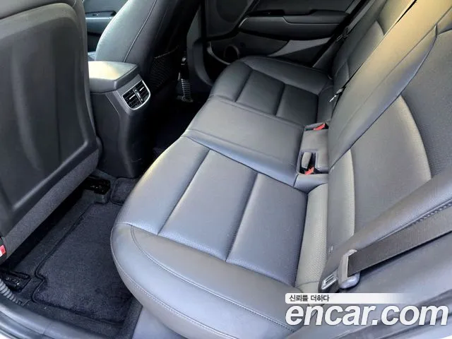 Hyundai AVANTE 2016 — фото 10