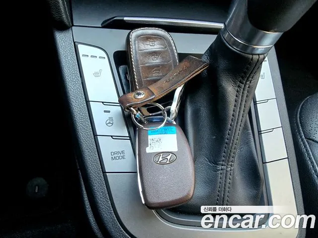 Hyundai AVANTE 2016 — фото 12