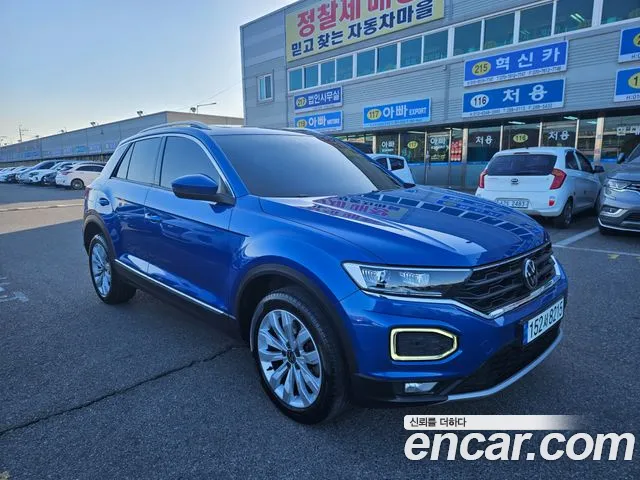 Volkswagen T-Roc 2021 — фото 1