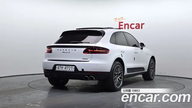 Porsche Macan 2015 — фото 2