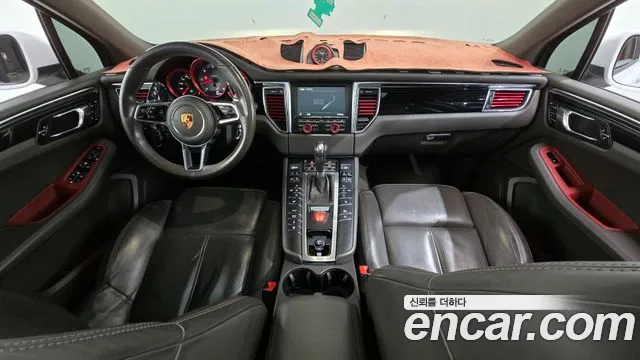 Porsche Macan 2015 — фото 7