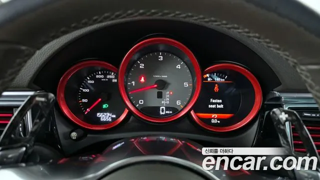Porsche Macan 2015 — фото 8
